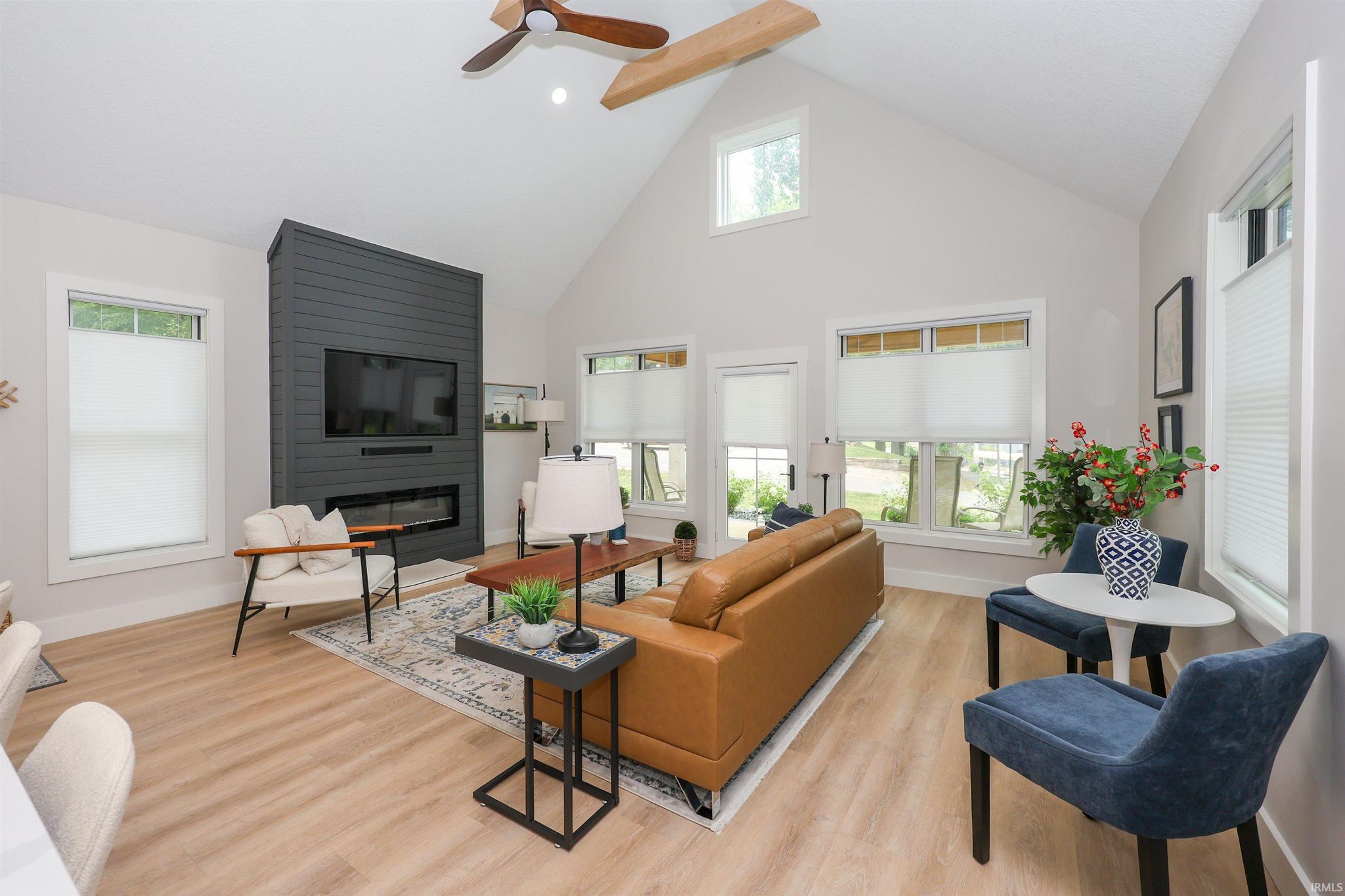 Image of 858 Lions Drive