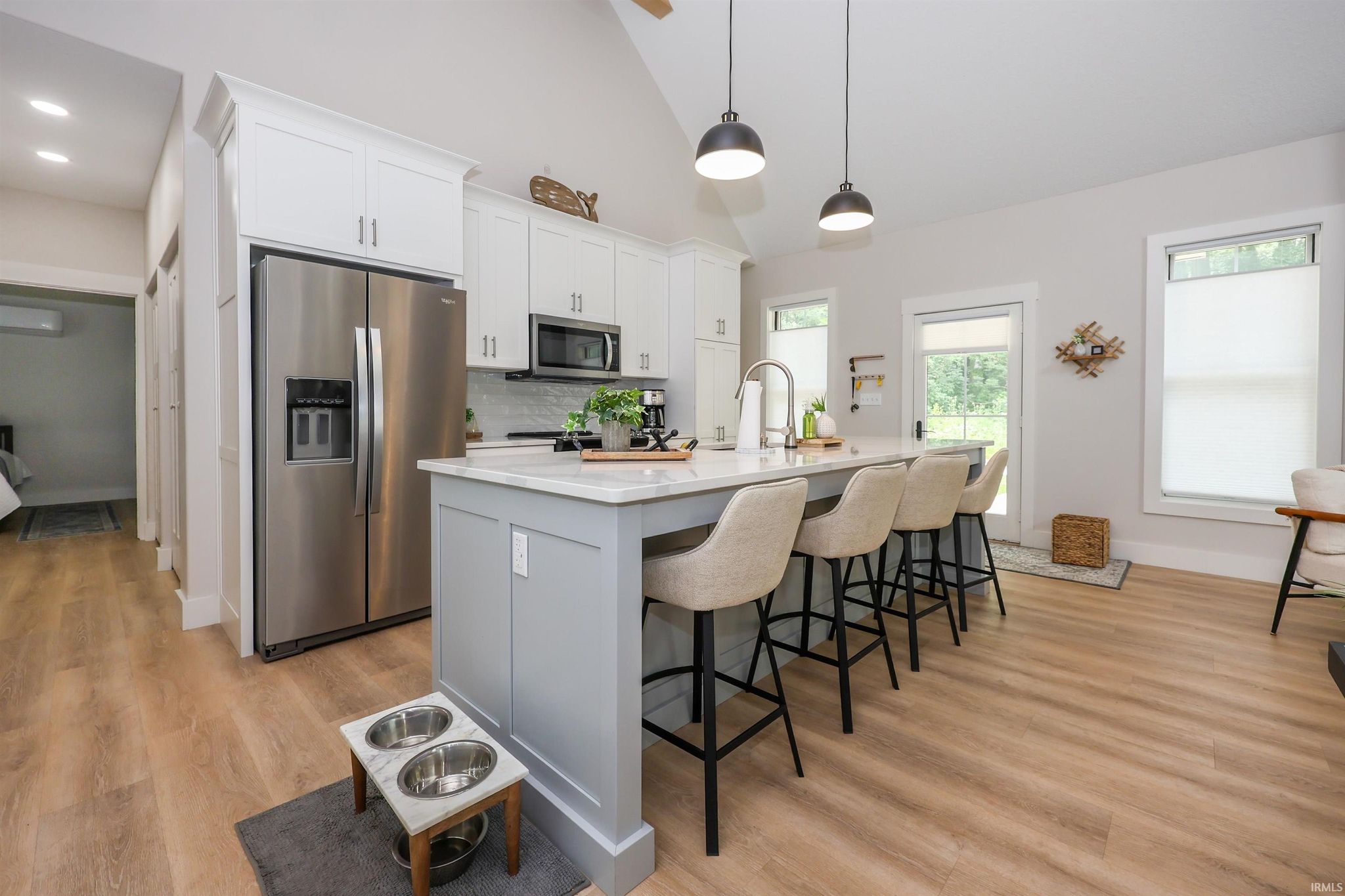 Image of 858 Lions Drive