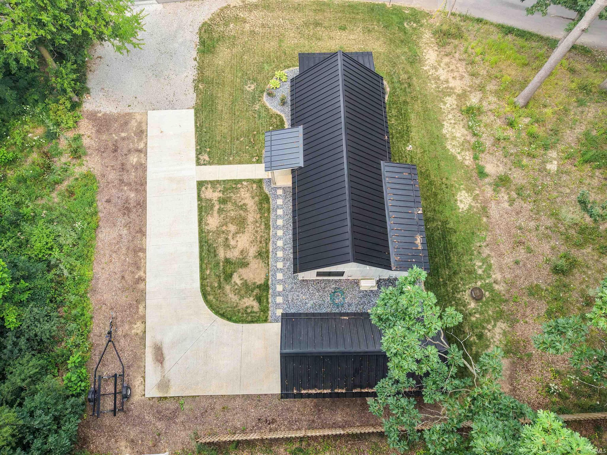 Image of 858 Lions Drive