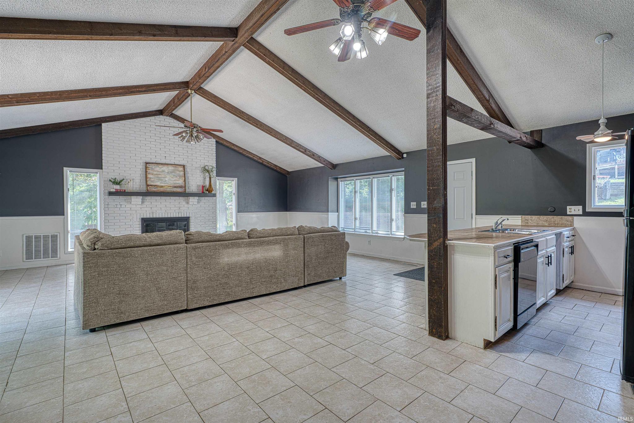Image of 1051 Pine Gate Road