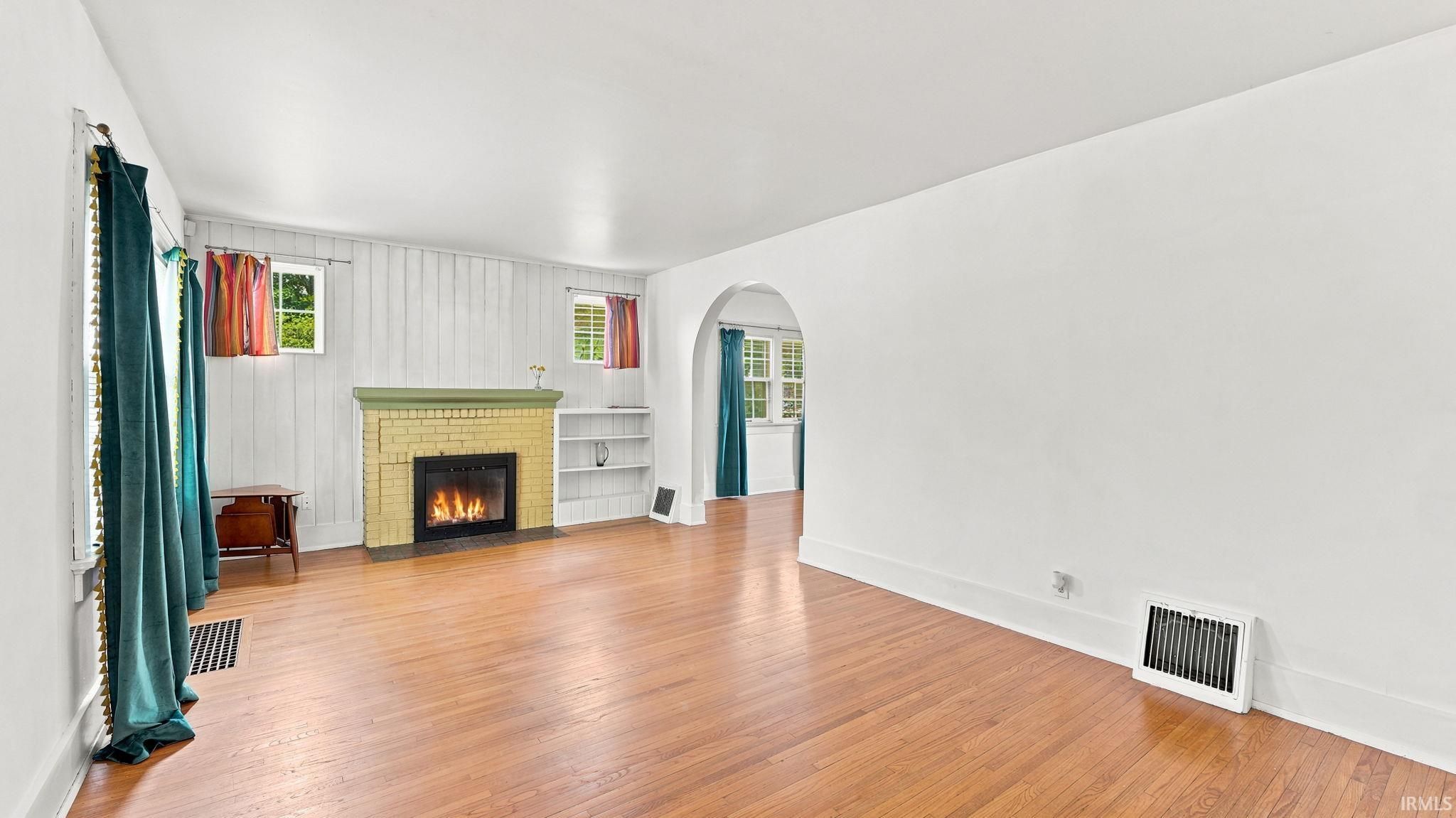 Image of 4407 Drury Lane