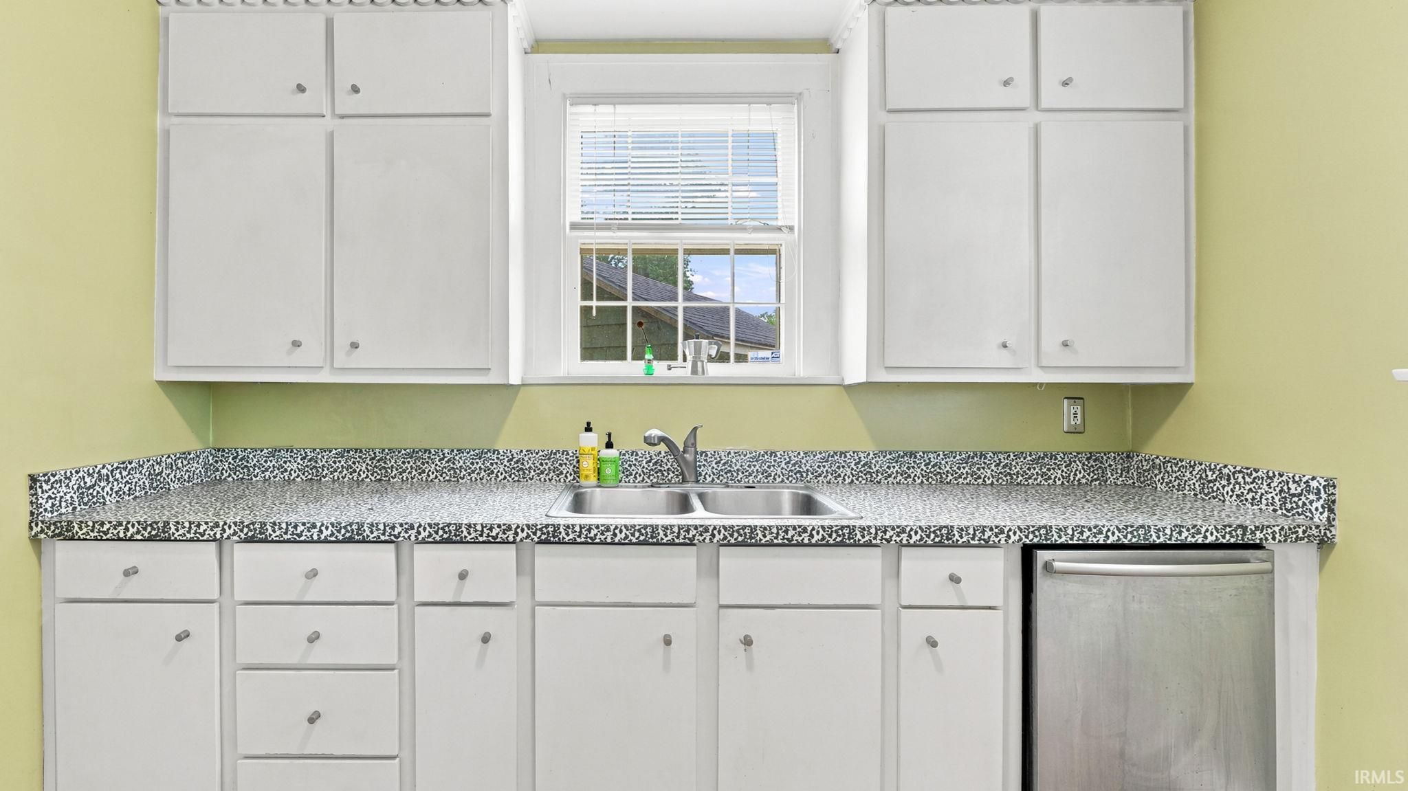 Image of 4407 Drury Lane