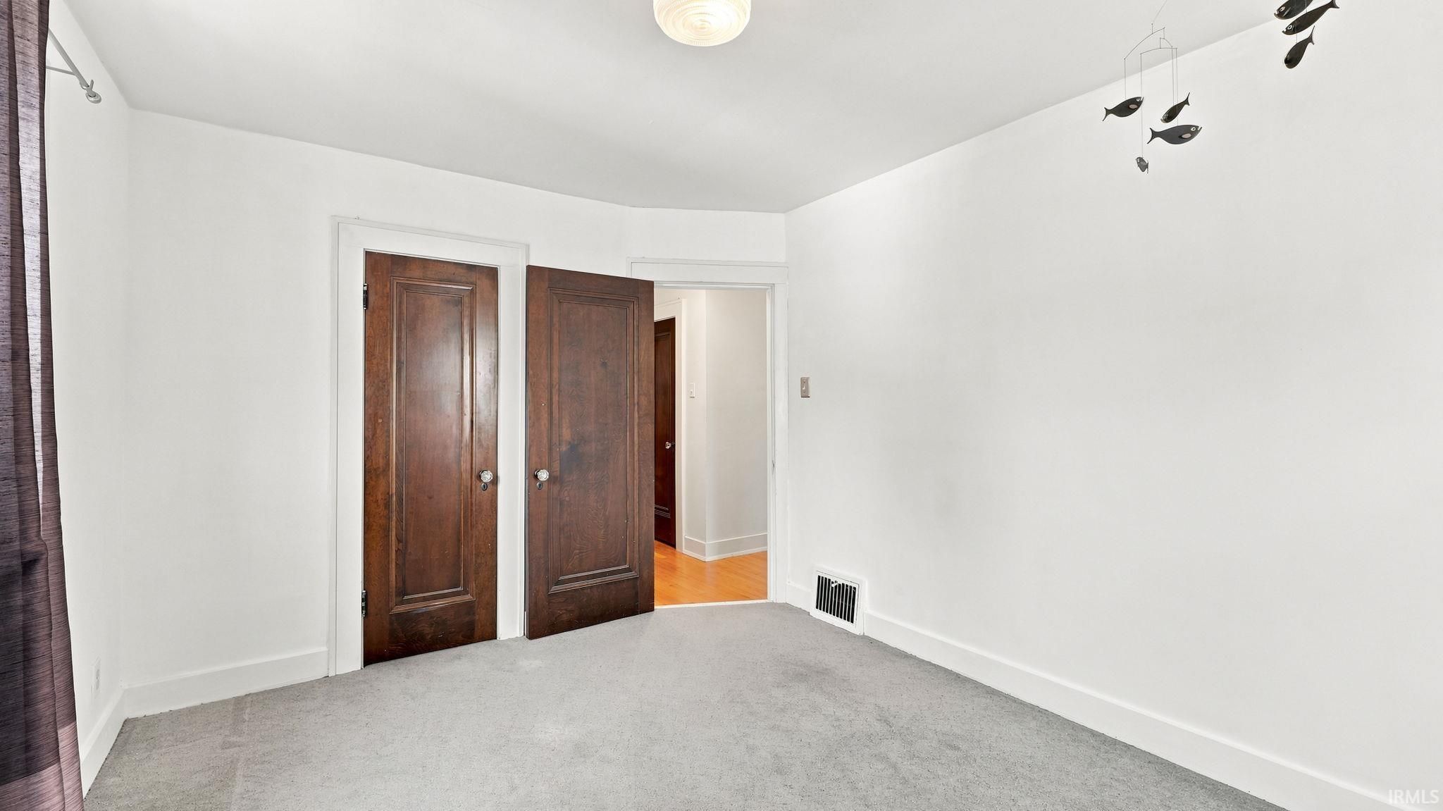 Image of 4407 Drury Lane