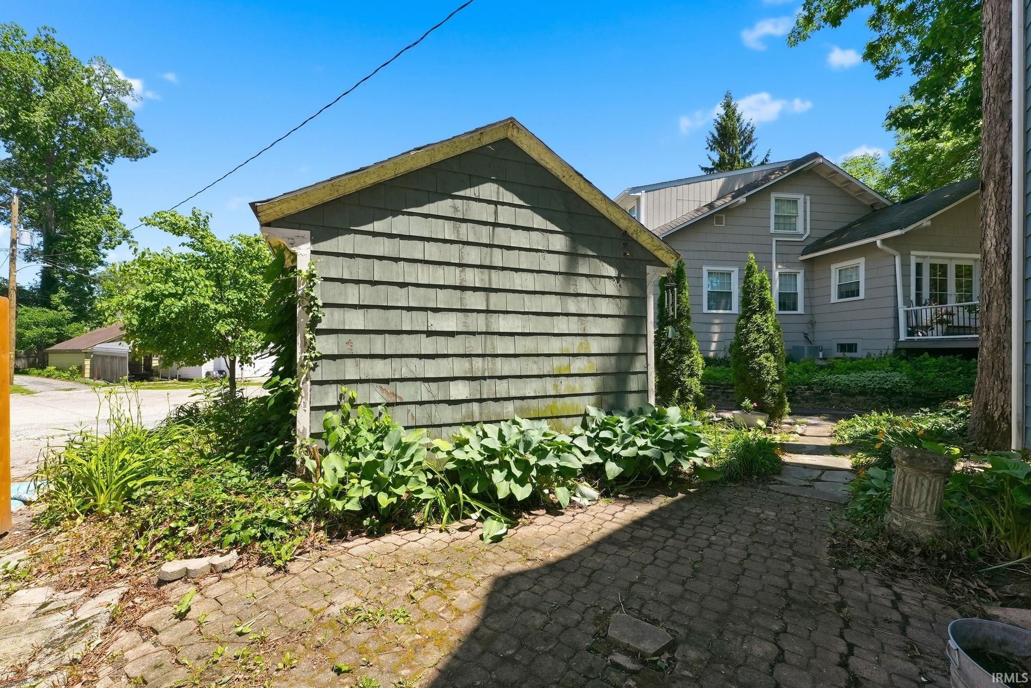 Image of 4407 Drury Lane