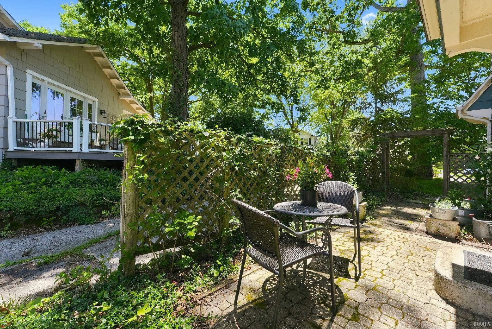 Image of 4407 Drury Lane