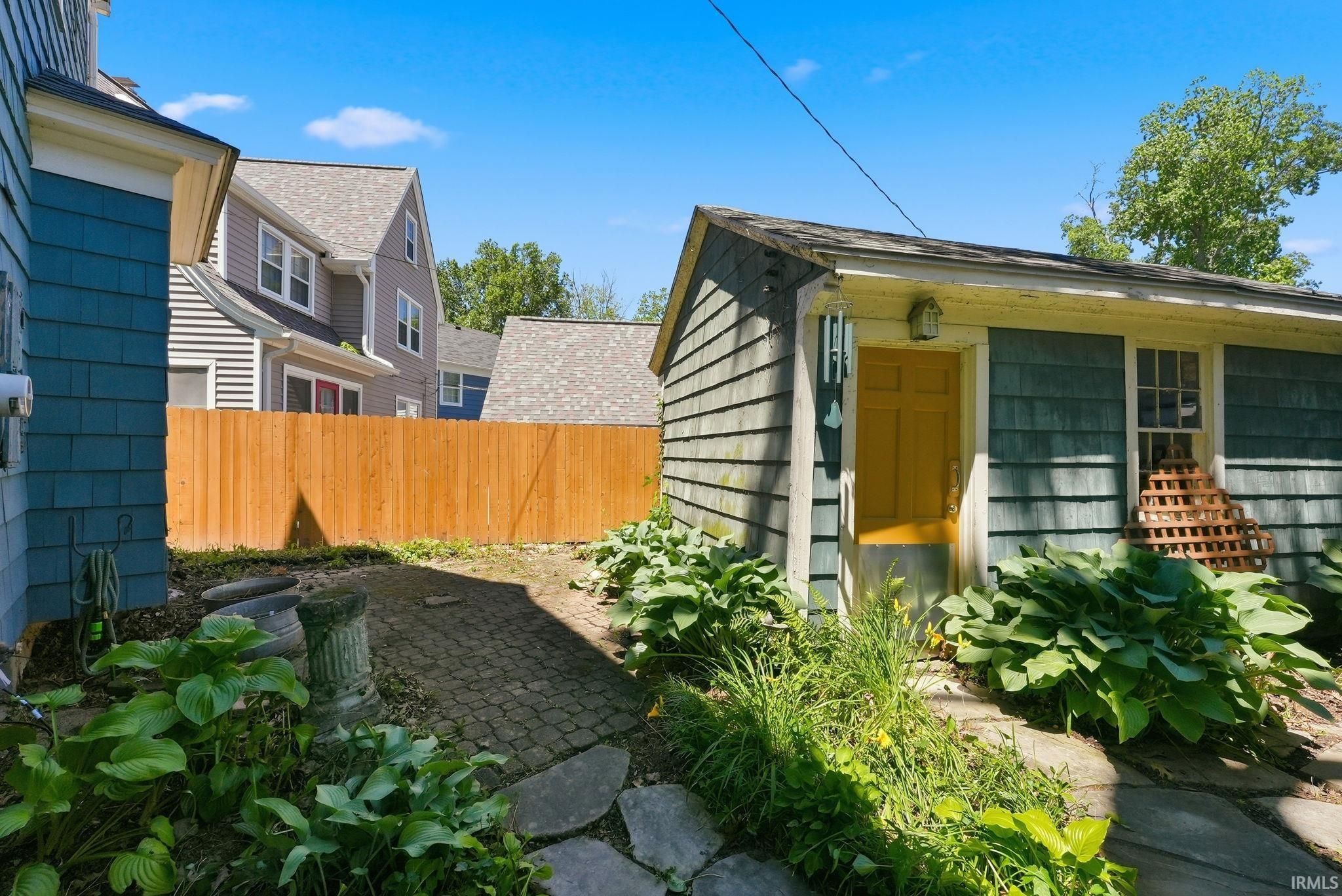 Image of 4407 Drury Lane