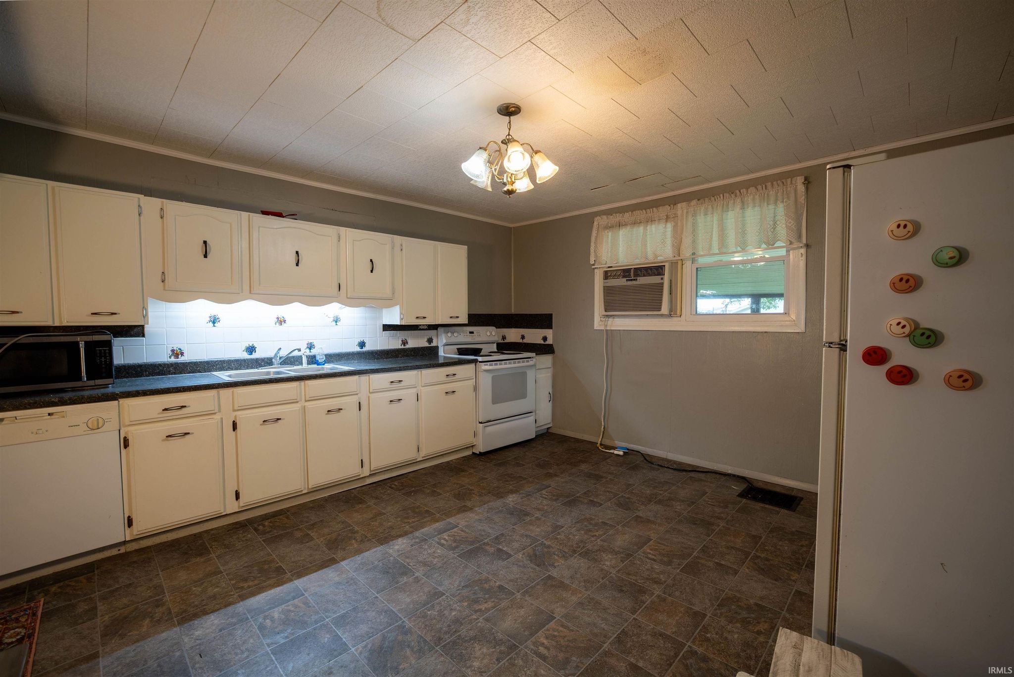 Image of 1302 E Sycamore Street