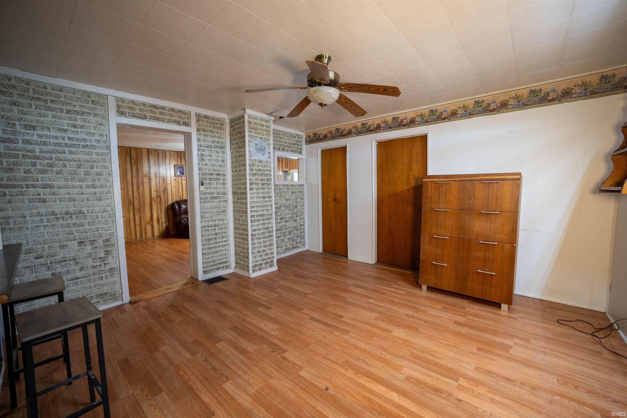 Image of 1302 E Sycamore Street