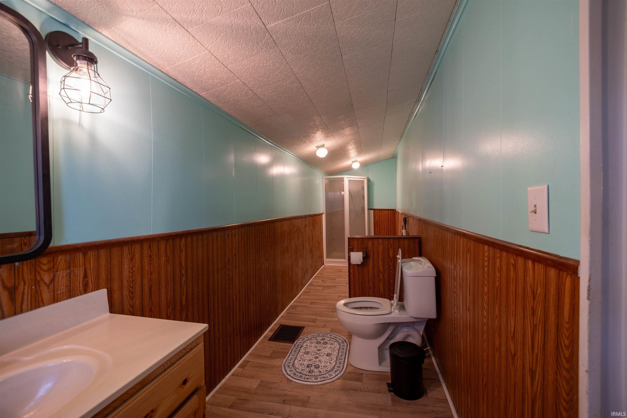 Image of 1302 E Sycamore Street
