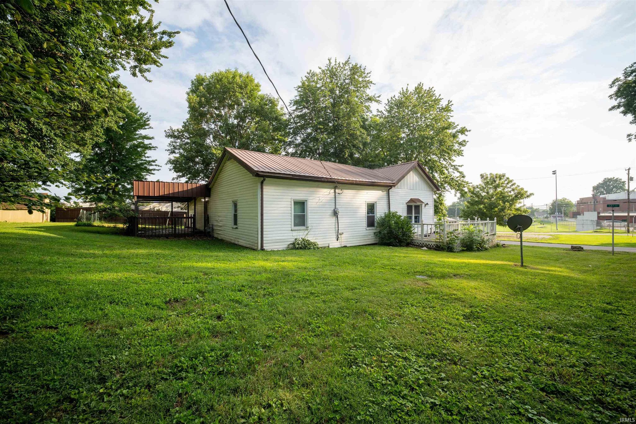 Image of 1302 E Sycamore Street